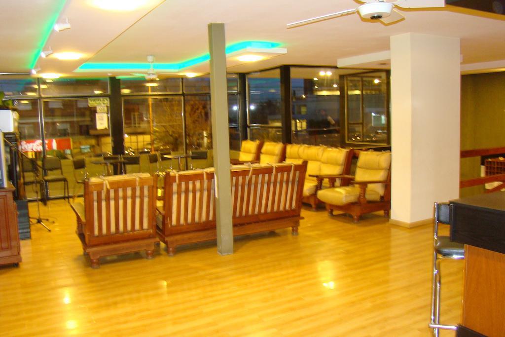 Hotel Temu Villa Carlos Paz Zewnętrze zdjęcie