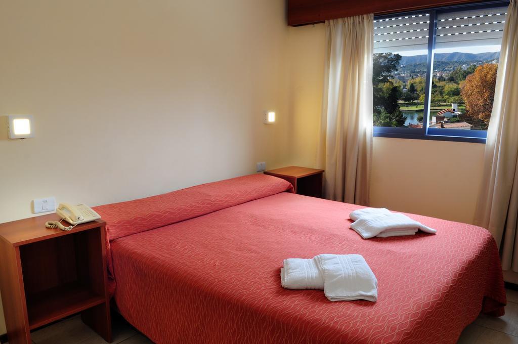 Hotel Temu Villa Carlos Paz Zewnętrze zdjęcie